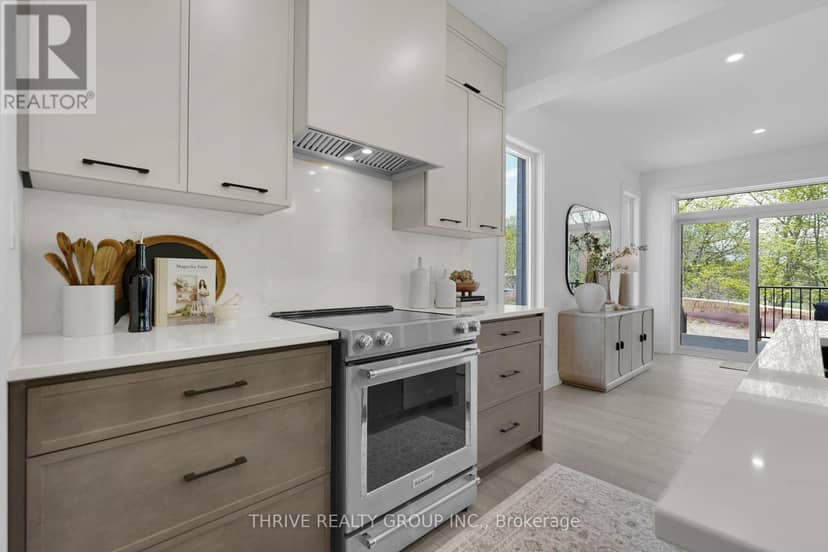 64 - 101 Meadowlily Road S — photo 13 of 40