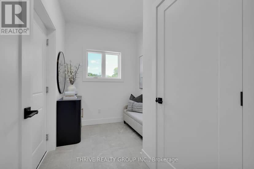 64 - 101 Meadowlily Road S — photo 29 of 40