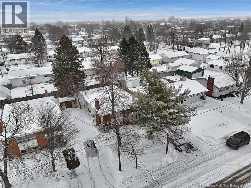 165 Snow Avenue — photo 2 of 25