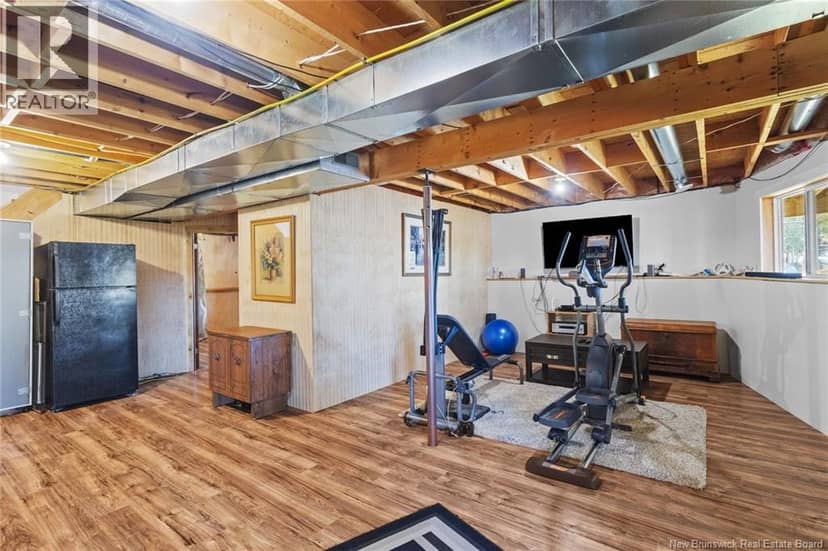 19 Delong Lane — photo 36 of 40