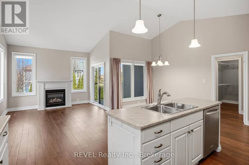 20 Crimson Drive — photo 15 of 40