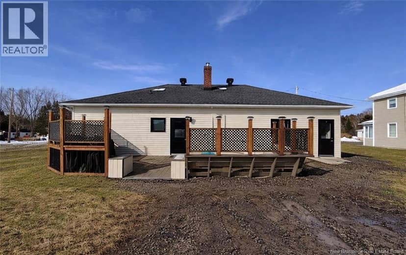 2116 Commerciale Street — photo 24 of 26