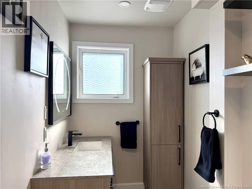 2116 Commerciale Street — photo 18 of 26