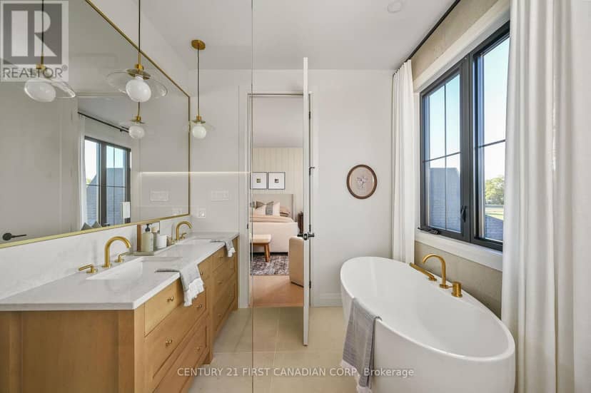 855 White Pine Street — photo 11 of 15
