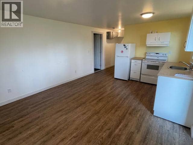 4635 FERNWOOD AVE, Powell River, photo 3