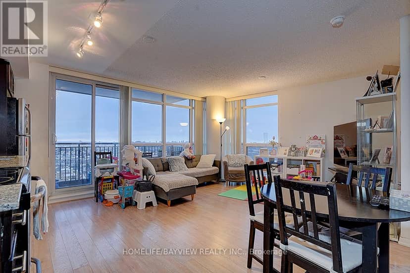 1723 - 800 Lawrence Avenue W, Toronto, photo 2