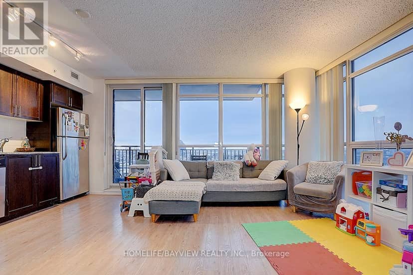 1723 - 800 Lawrence Avenue W, Toronto, photo 3