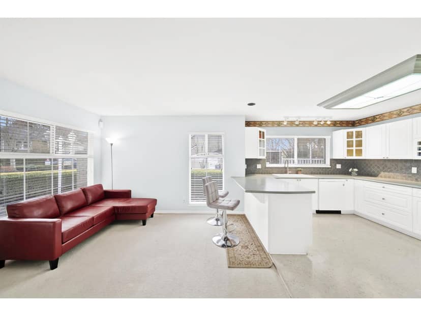54 8428 VENTURE WAY, Surrey, photo 4