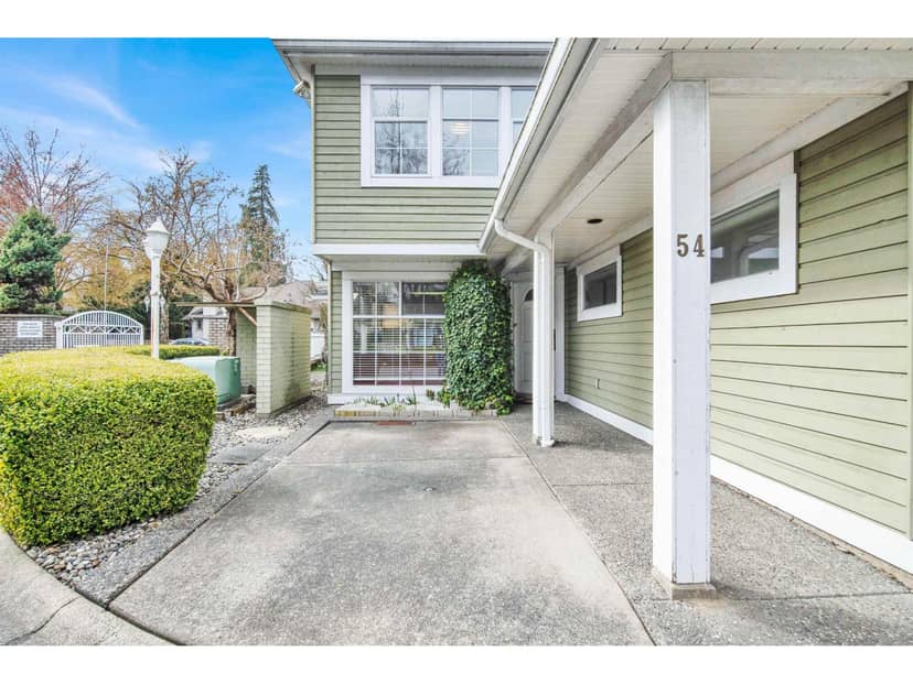54 8428 VENTURE WAY, Surrey, photo 2