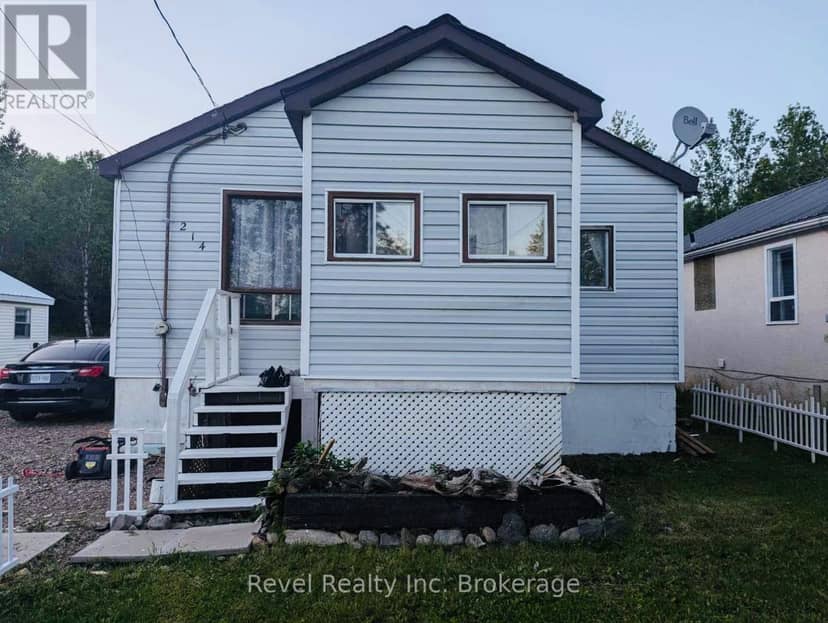 214 Fotheringham Avenue, Atikokan