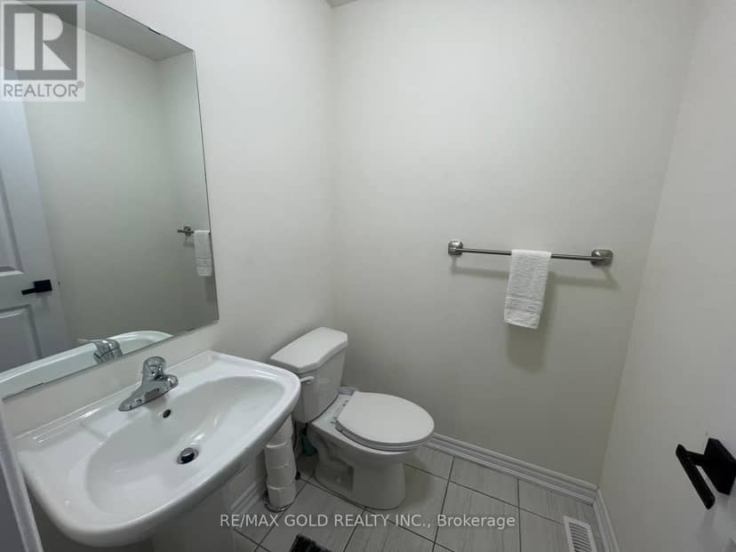 537 Veterans Drive — photo 19 of 40
