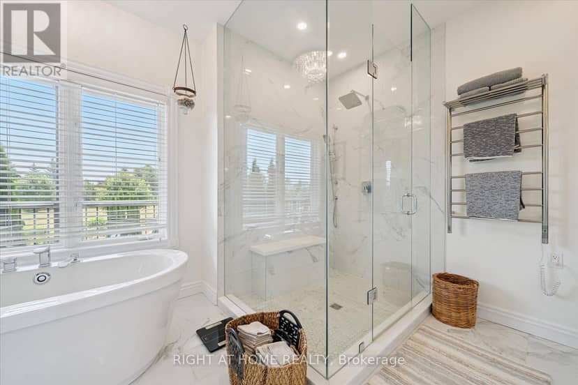 7 Clyde Court — photo 24 of 40