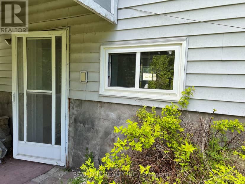 216 Foster Drive — photo 14 of 24