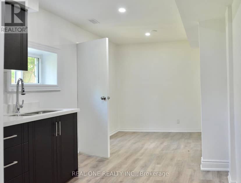216 Foster Drive — photo 16 of 24