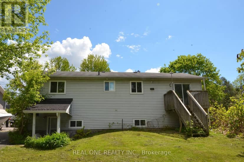 216 Foster Drive — photo 2 of 24