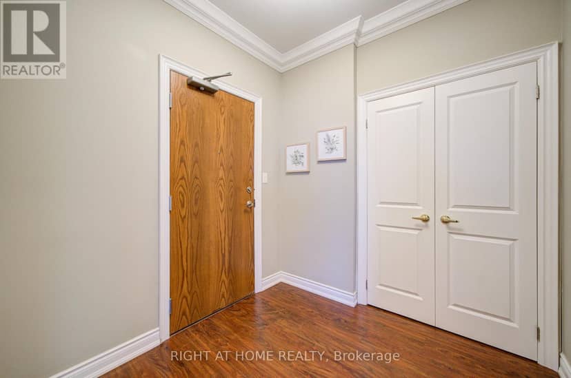 PH06 - 37 Ellen Street — photo 5 of 40