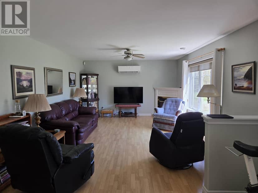 8 Duncan Lane — photo 13 of 40