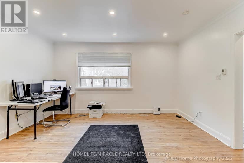 106 Johnston Avenue — photo 21 of 25