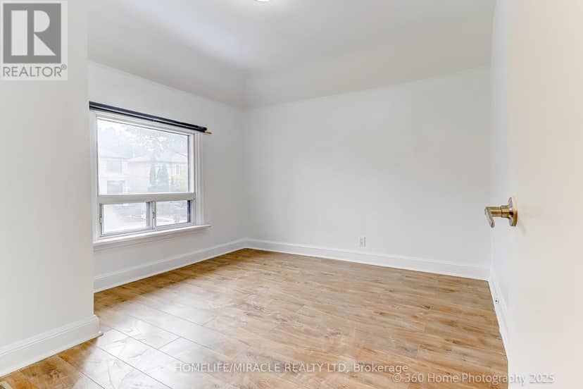 106 Johnston Avenue — photo 7 of 25