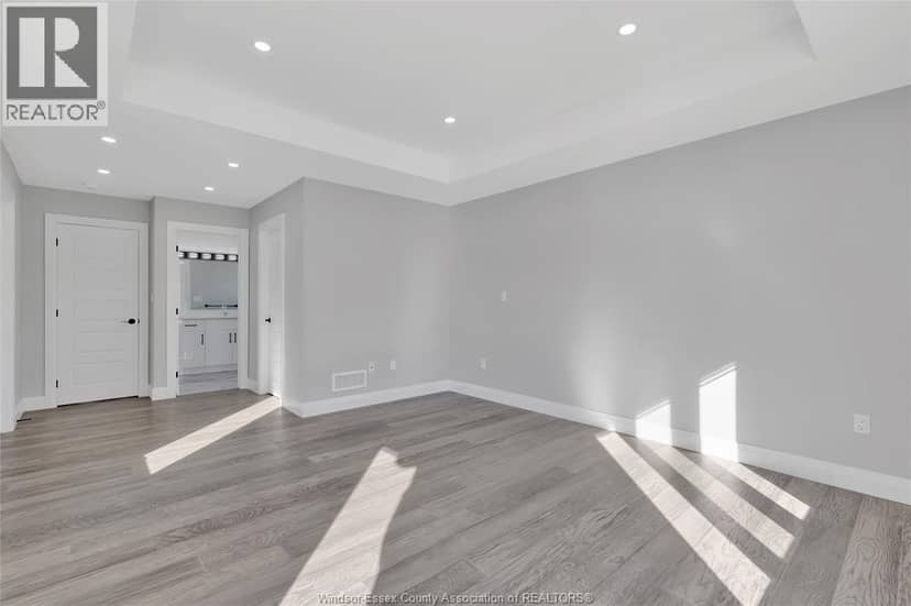 1320 GRAND MARAIS ROAD East — photo 14 of 40