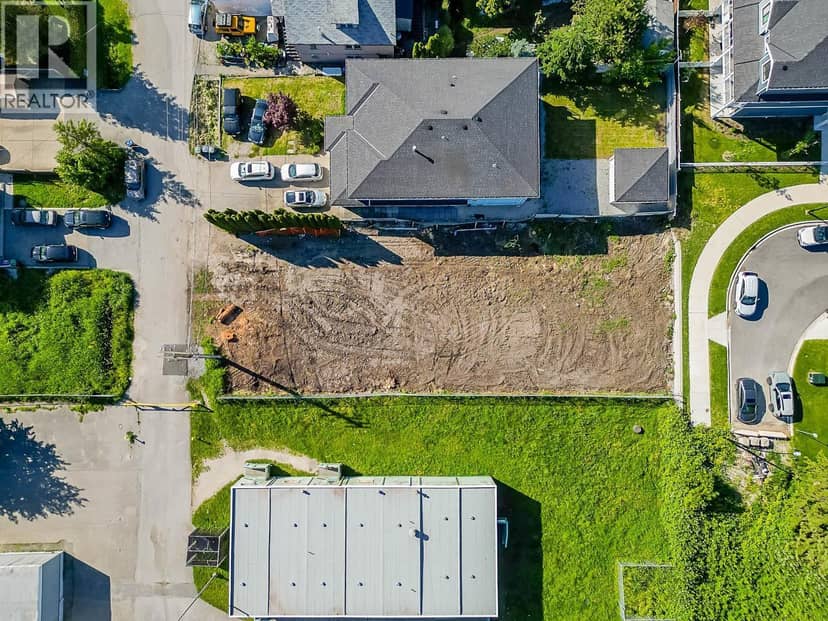 231 LAWRENCE STREET, New Westminster