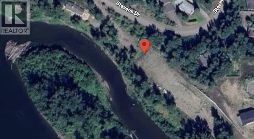 4196 STEVENS DRIVE, Prince George