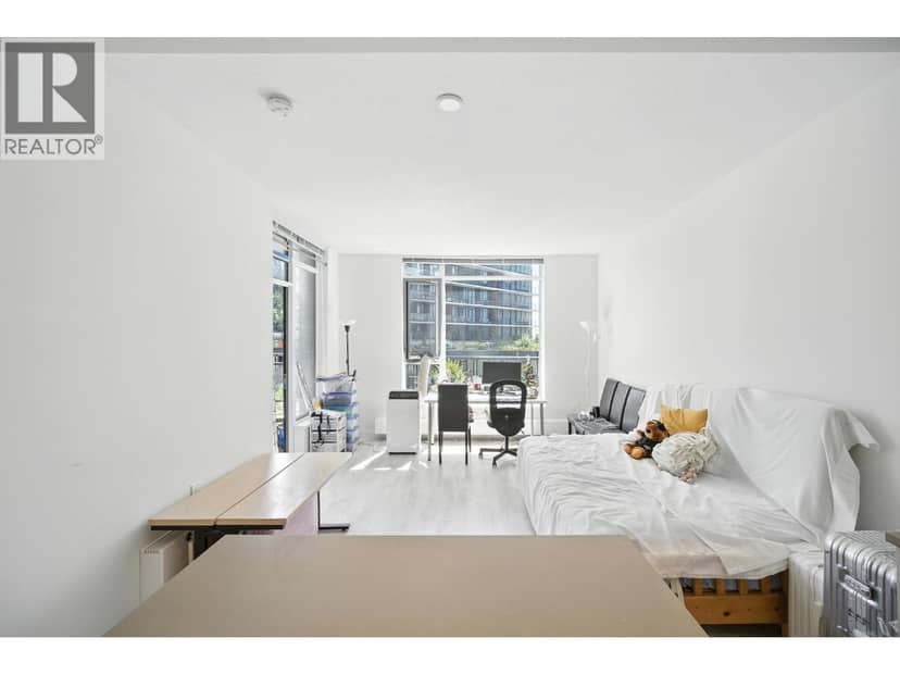 418 8850 UNIVERSITY CRESCENT, Burnaby, photo 4