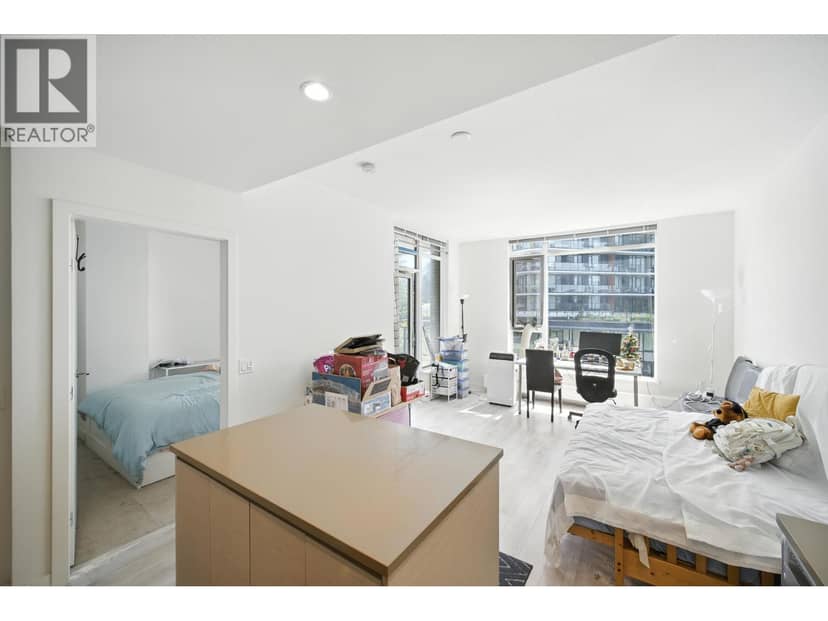 418 8850 UNIVERSITY CRESCENT, Burnaby, photo 5