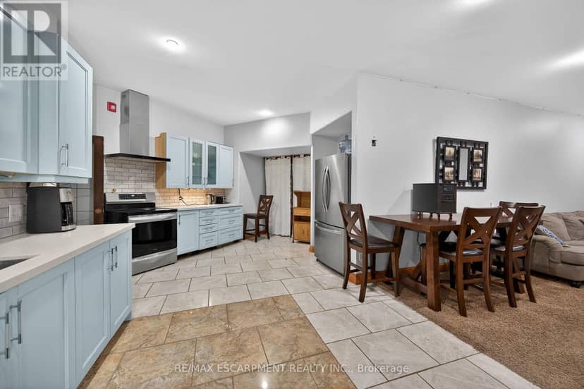 393 Old Onondaga Road E — photo 17 of 40