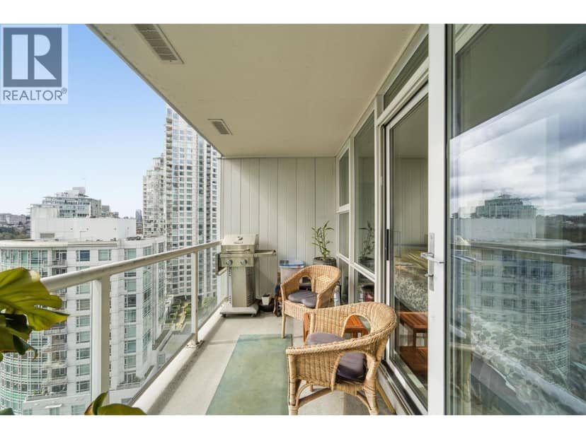 1808 193 AQUARIUS MEWS, Vancouver, photo 4