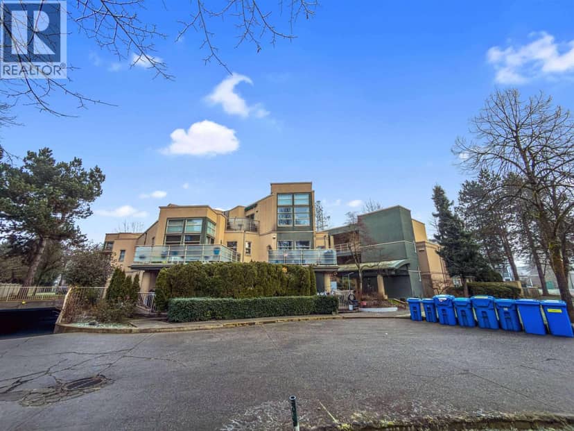 101 22277 122 AVENUE, Maple Ridge