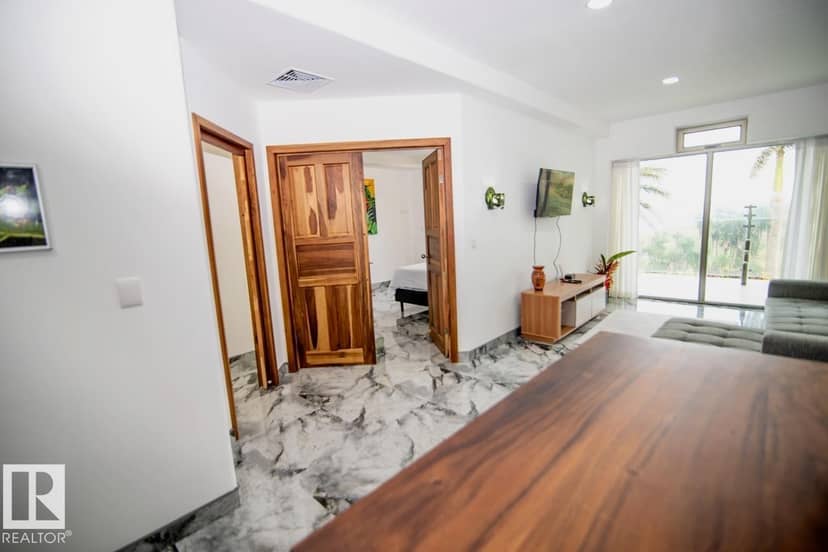 12-2-1-4 Lake Arenal Condominums — photo 35 of 40