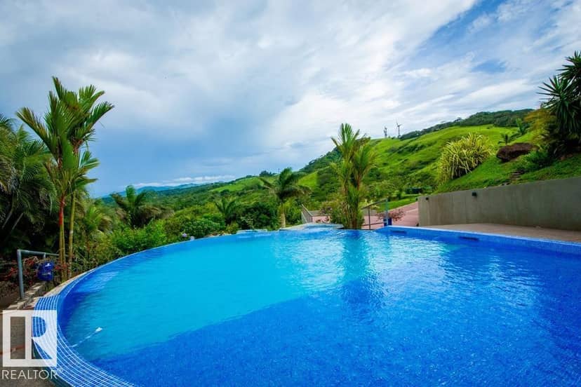 12-2-1-4 Lake Arenal Condominums — photo 40 of 40