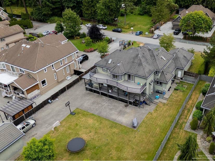5733 136B STREET, Surrey, photo 3