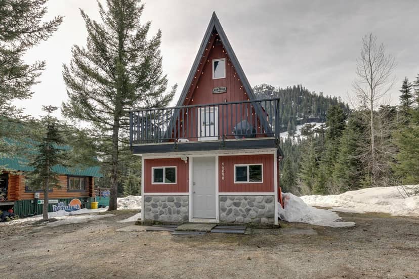 46890 SAKWI CREEK ROAD, Mission