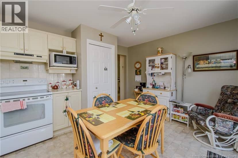357 Beausejour Street — photo 19 of 40