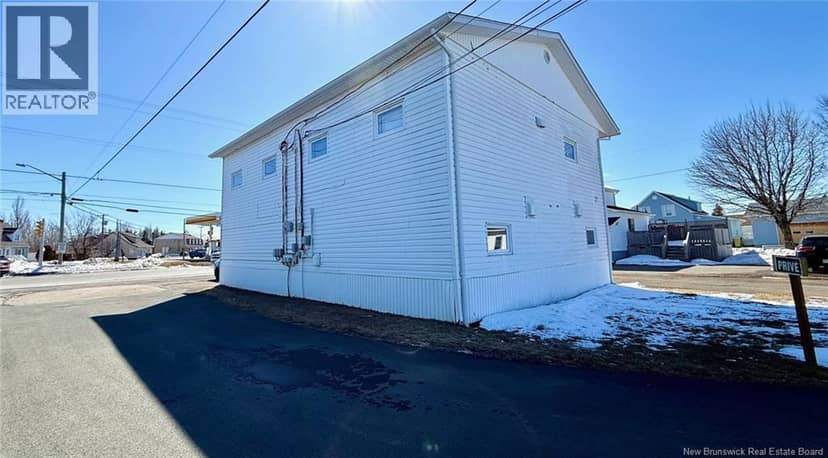 148-150 Boul. J.D.Gauthier, Shippagan, photo 5
