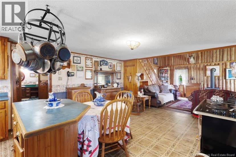 135 Hopkins Rd — photo 28 of 40