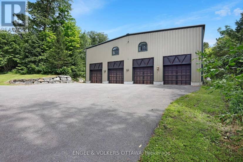 2892 Presquile Road — photo 5 of 40