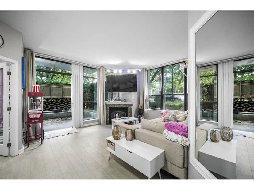 101 10899 UNIVERSITY DRIVE, Surrey, photo 5