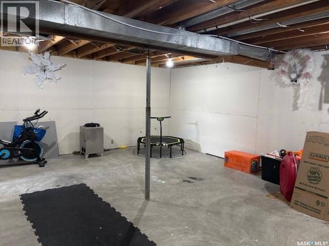 613 Peters AVENUE — photo 19 of 20