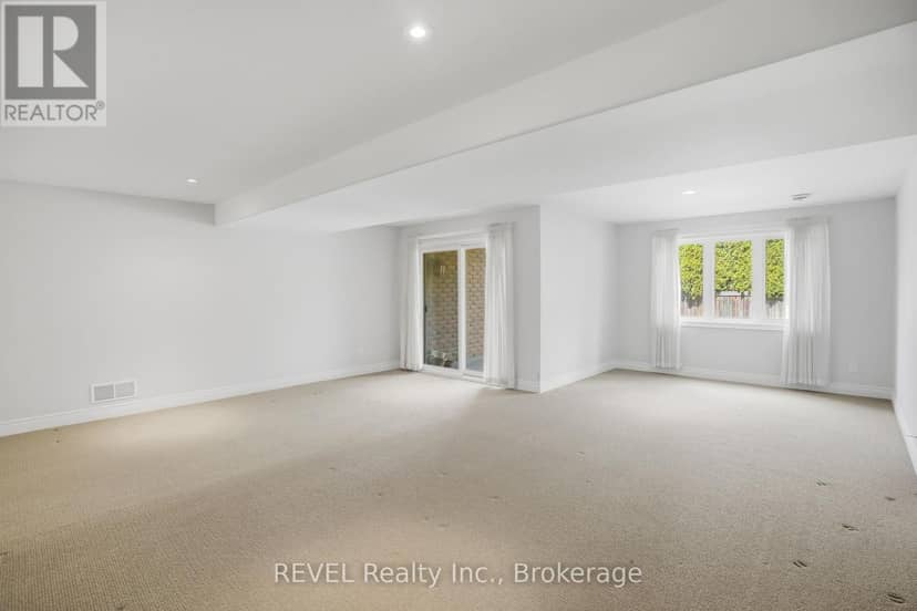 20 Crimson Drive — photo 29 of 40
