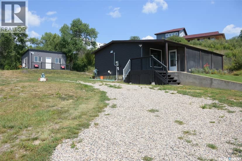 719 Pasqua Lake ROAD — photo 1 of 35