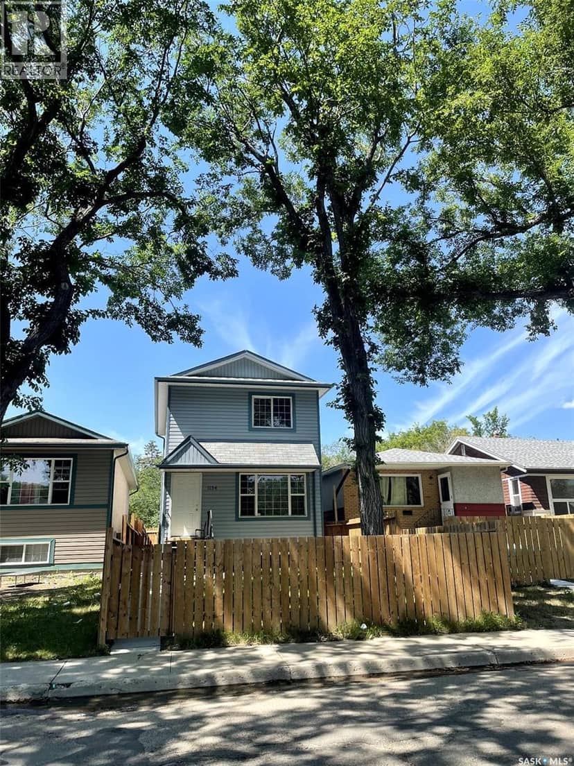 1154 Retallack STREET — photo 2 of 13