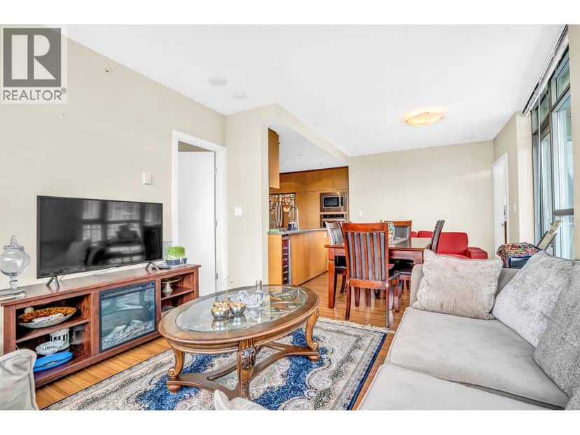 1003 3008 GLEN DRIVE, Coquitlam, photo 6