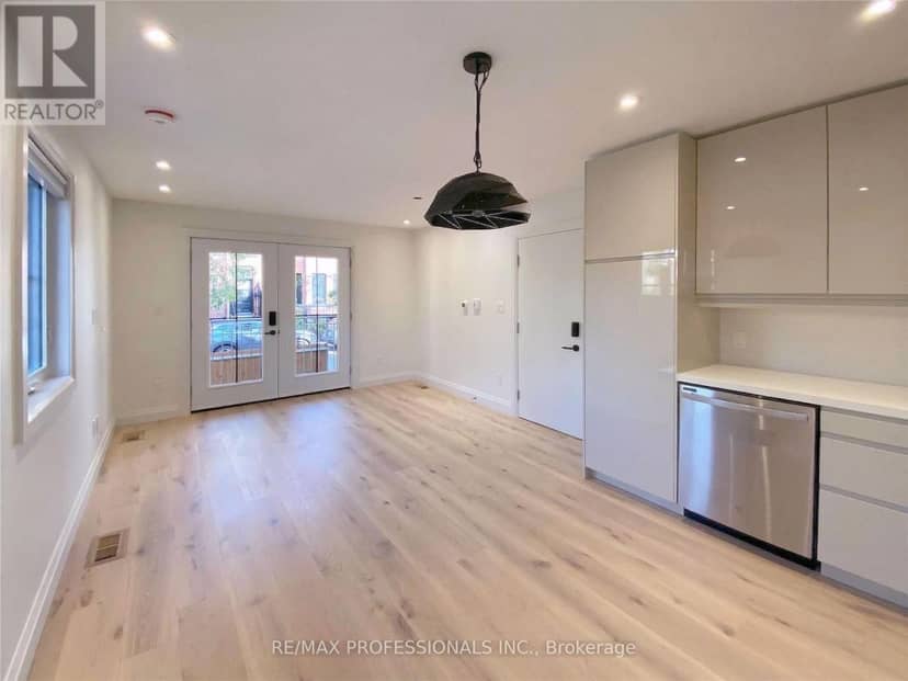 41 Rolyat Street — photo 11 of 40