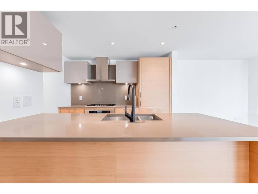 100 1561 W 57TH AVENUE, Vancouver, photo 7