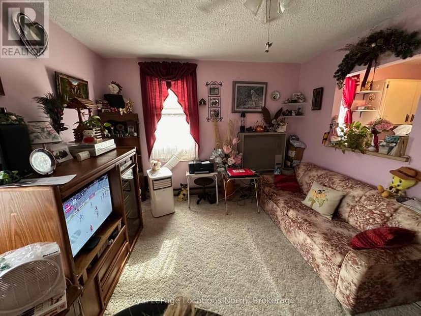 204 - 110 Sykes Street N — photo 16 of 26