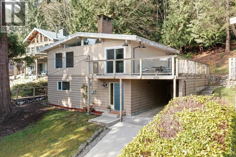 1175 MARINE DRIVE, Gibsons