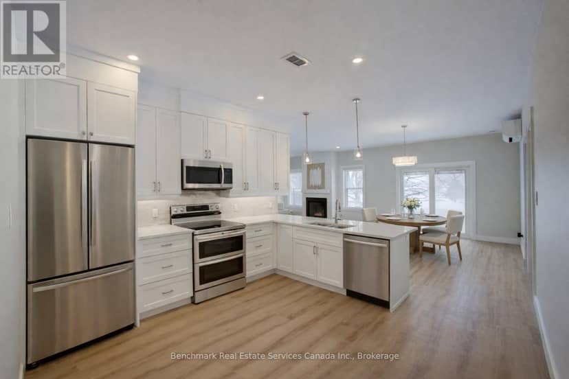 38 - 1182 Queen Street — photo 5 of 18